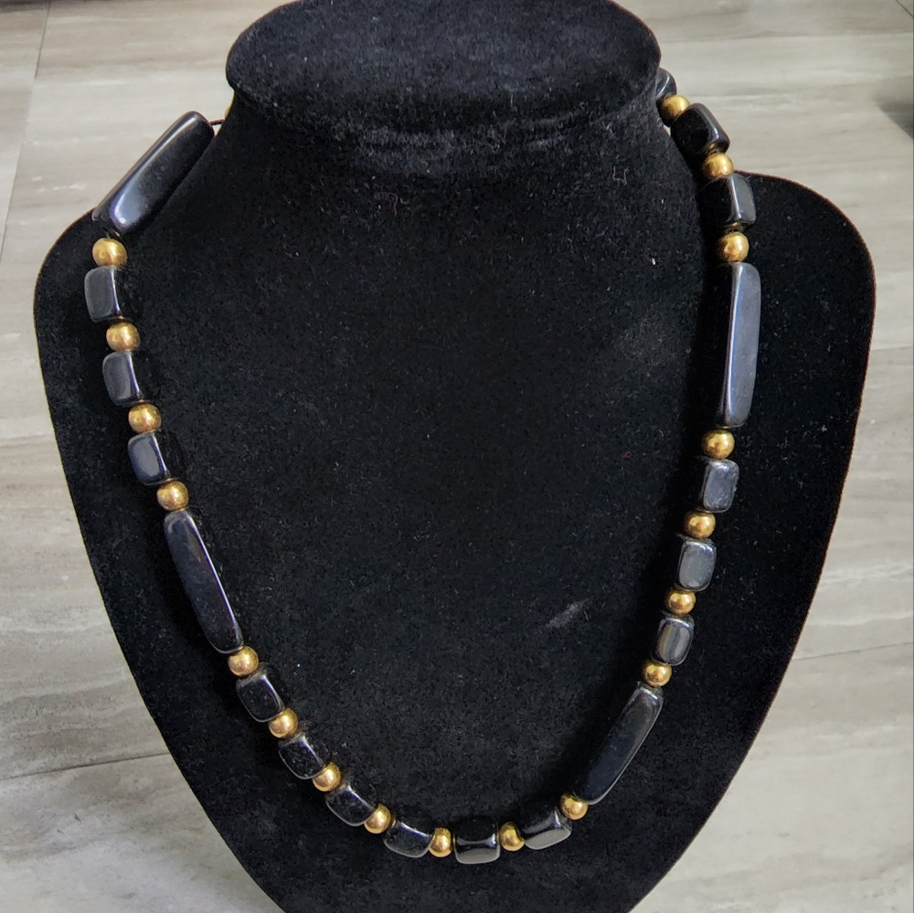 Vintage‎ Trifari necklace